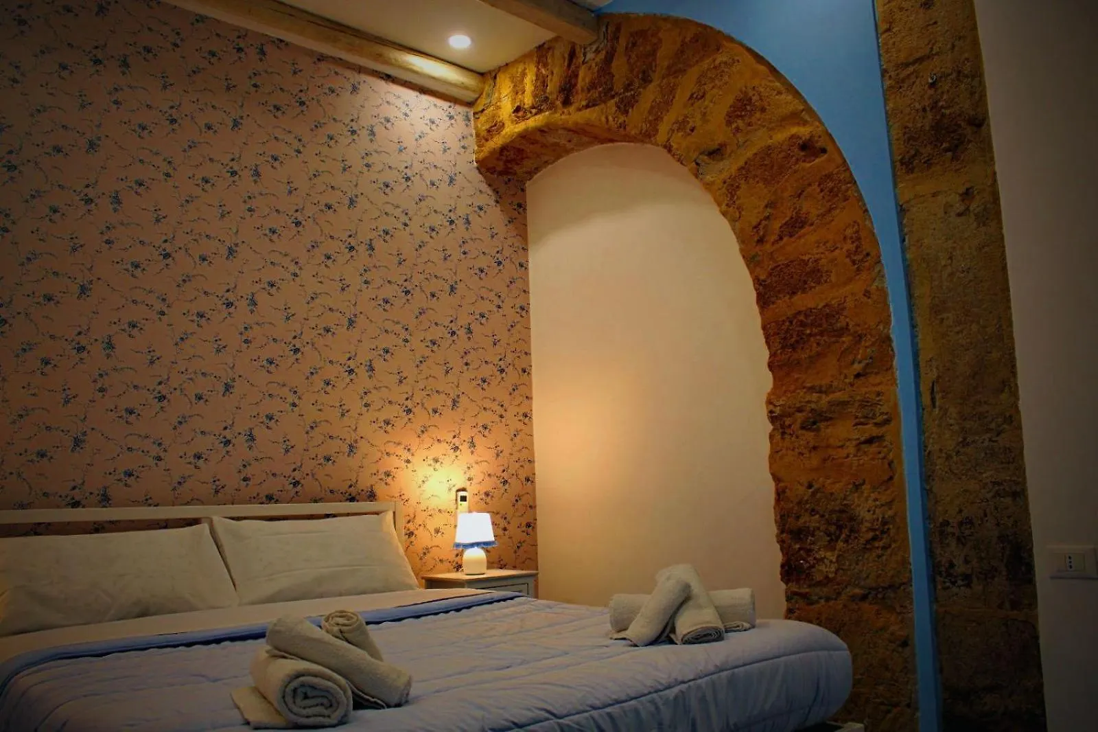 Le Mura Home